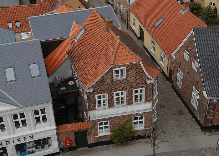 Hasse Christensen Bed & Breakfast Ribe
